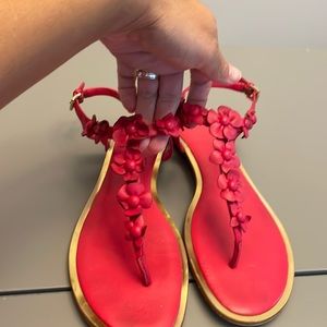 Michael Kors Tricia sandals in very used condition. Size 10